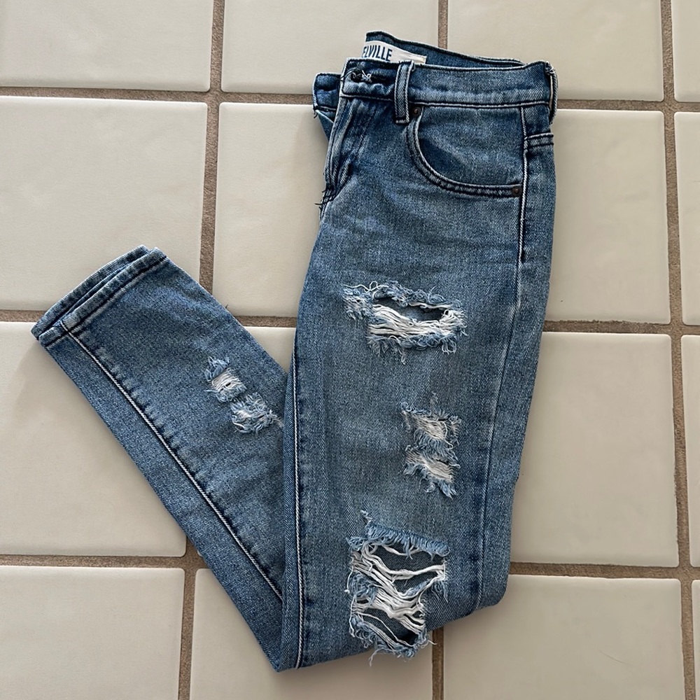 Brandy Melville Distressed Ripped Jeans